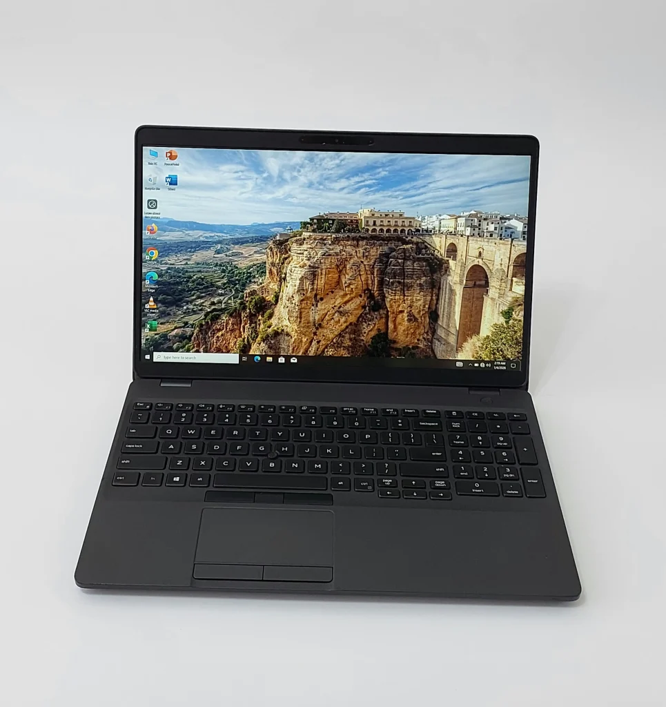 لپ تاپ استوک Dell Precision 3541 i7