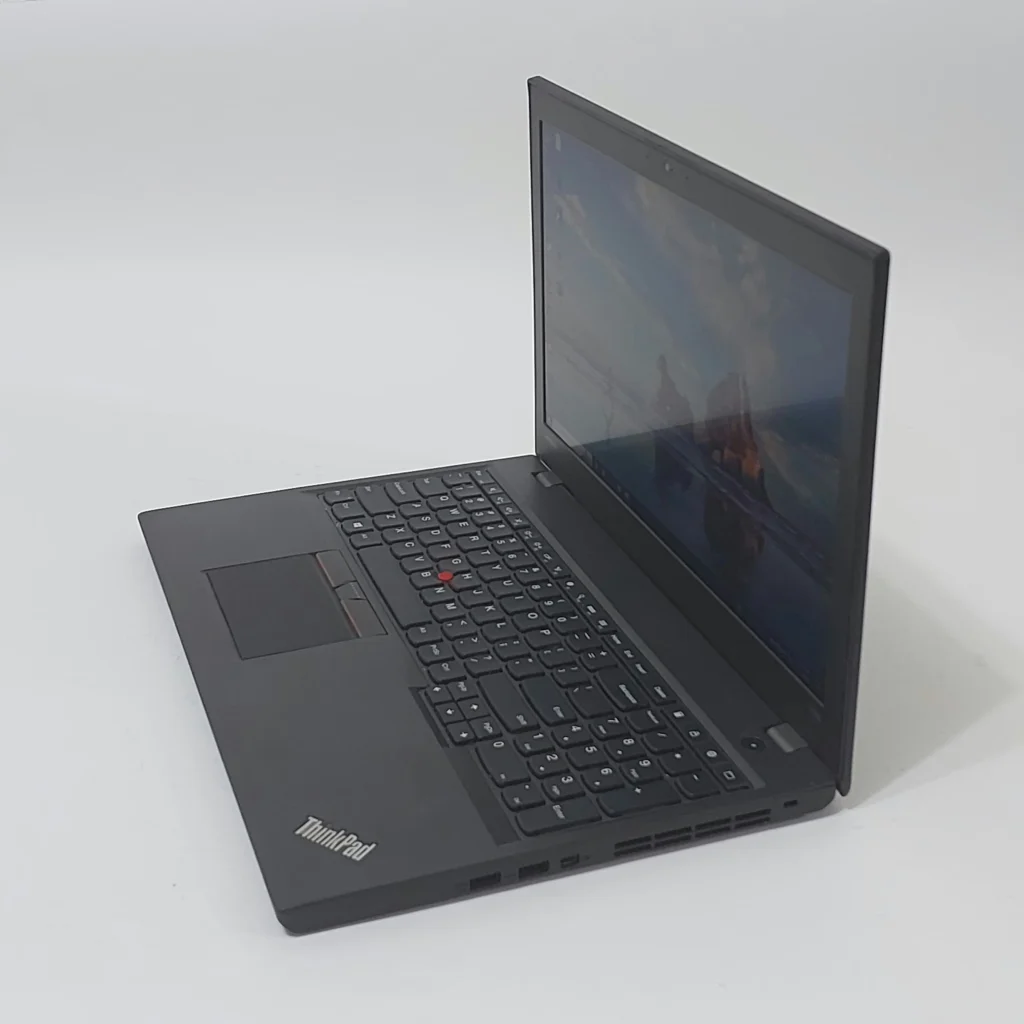 لپ تاپ استوک Lenovo ThinkPad T560 i7