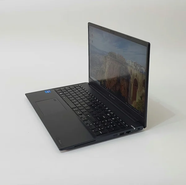 لپ تاپ استوک Toshiba Dynabook i5