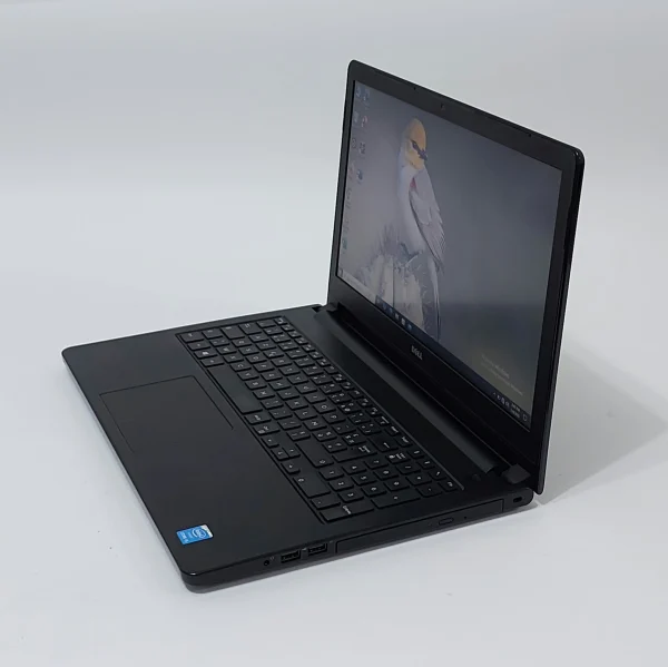Dell Inspiron 3558