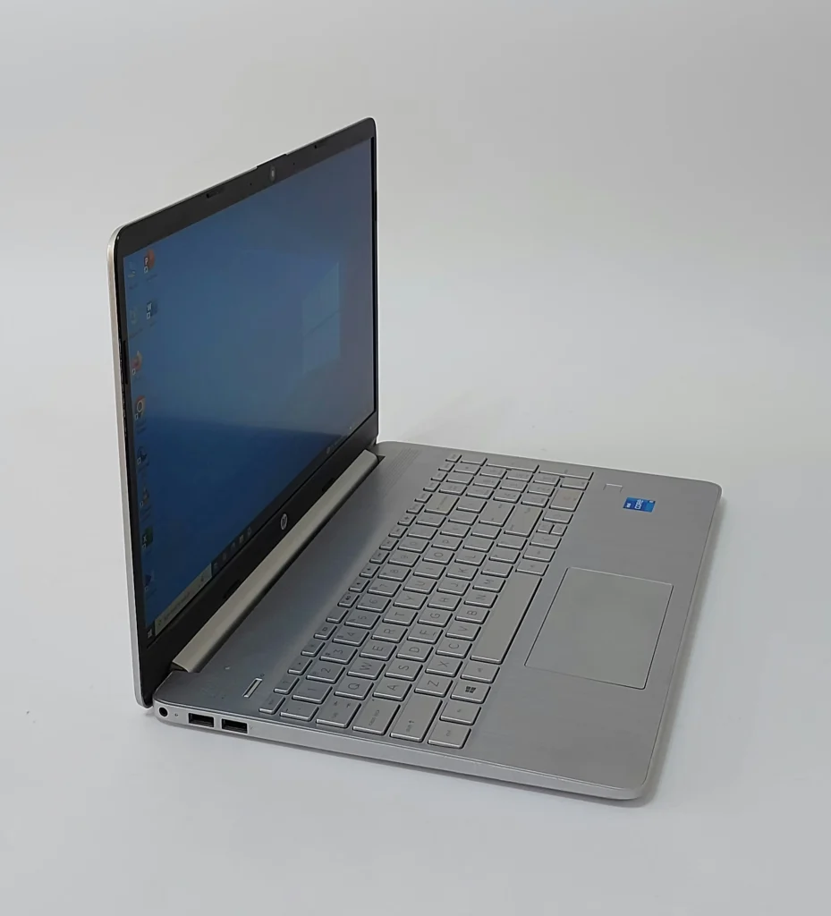 HP Laptop 15 dy1042C