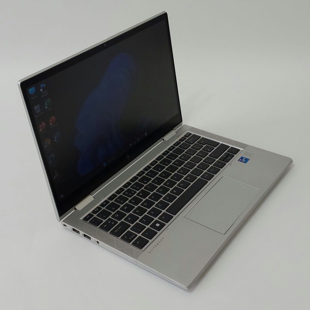 HP Elitebook 830 G8