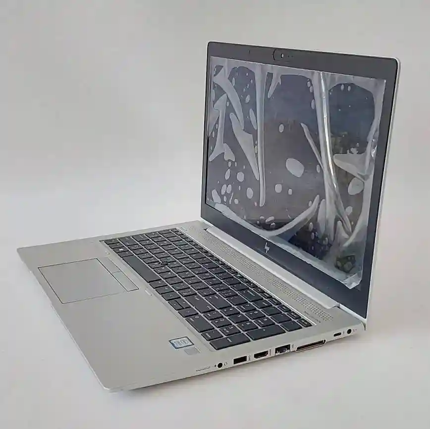 HP Elitebook 735 G6 i5