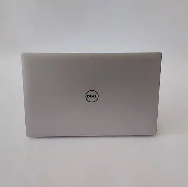 Dell Precision 5520 i7